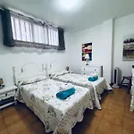 Апартаменты Happy