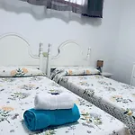 Happy Апартаменты *